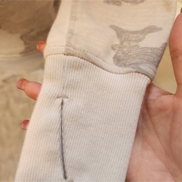 ATHLETA TRIUMPH HOODED ZIP UP SWEATSHIRT SIZE SMALL - Picture 3 of 9